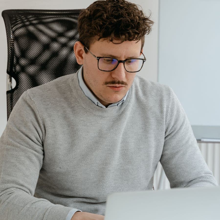 Joachim Schmitz – Продажби